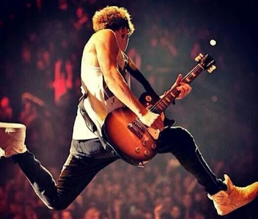i m a directioner♥♥