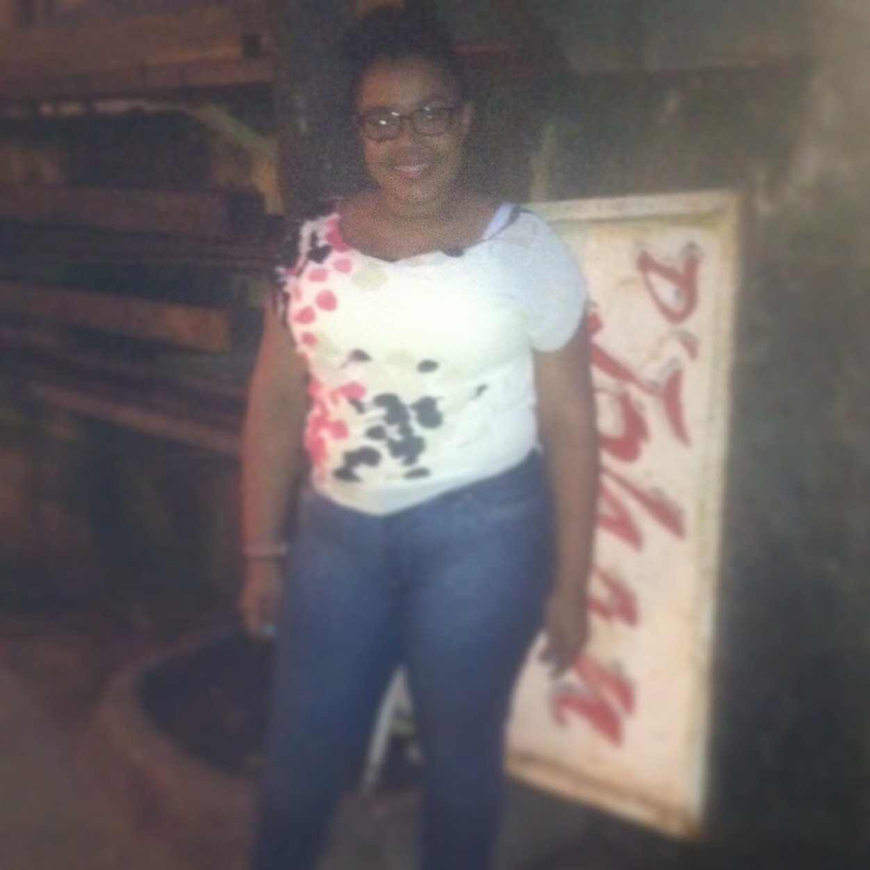 Soy divertida Mi Facebook: Diana Thompson Mi Instargram: DianaGD29 Whatsapp: 809-204-1218BBM: 796D2442