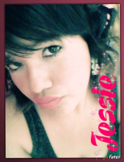 lol.!! ;-) this girl is freaked out :o