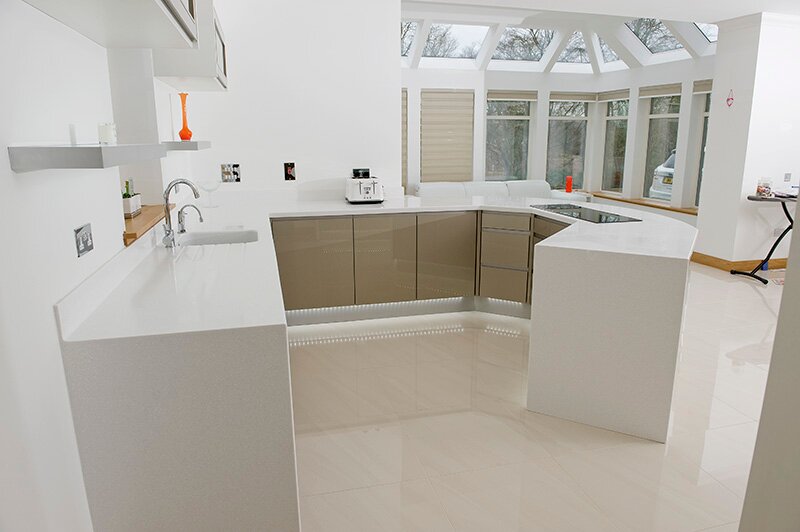 Ideal Worktops are a nationwide company that specialises in the manufacture and installation of Solid Surface Worktops