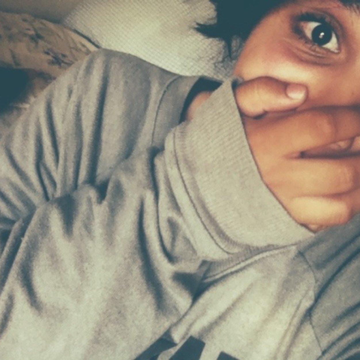 izzy_love15's profile picture. go follow my new twitter: @izzylove1998