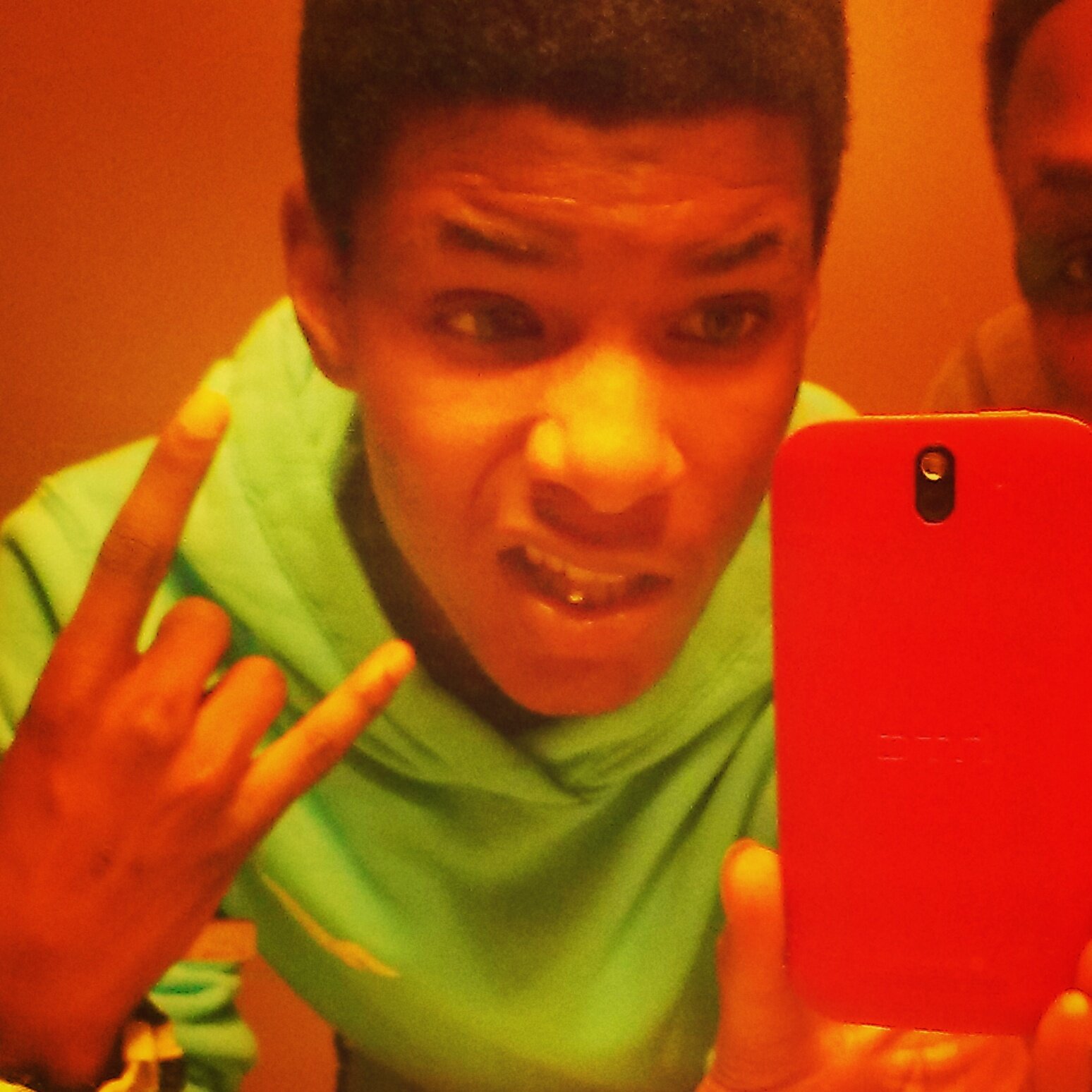 who needs a bio shit ask me if yu want to know sum bout me all I'm saying is.  R.O.E til the death of Mee