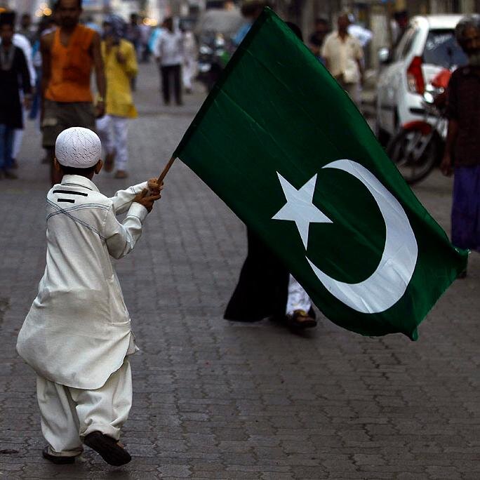 25, Teacher, Proud Muslim, A Voice Of Indian Muslims.
