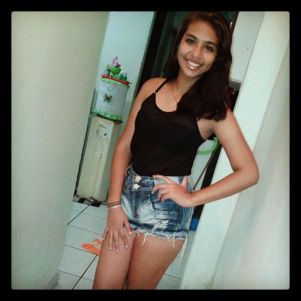 eduarda queiroz,16 anos, estudante,Corinthiana,Capricorniana,Apaixonada pelo Luan Santana Amo demais o meu nego ♥♥ Justin bieber ♥♥,Parà,Brasil.