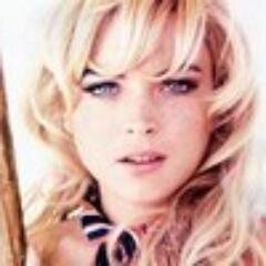 toudistacar's profile picture. Стремись завоевать не мир, а его знание