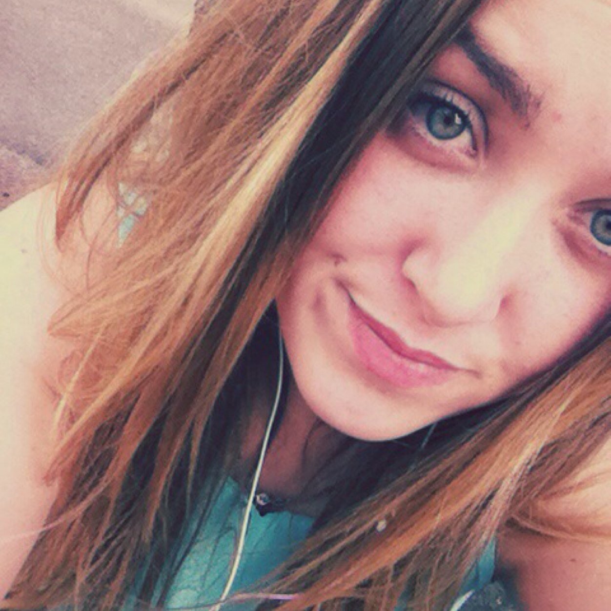 Fume la vie avant qu'elle ne te fume. Laura, LaMeilleure ; Bryan 28012014 ∞