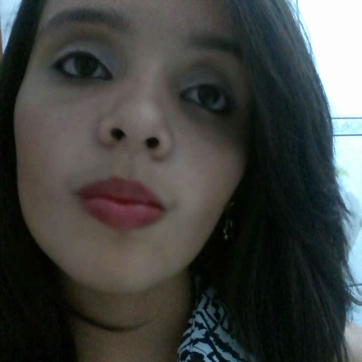 - tudo oq somos nasce cm nossos pensamentos. Em nossos pensamentos fazemos o nosso mundo ! :) '