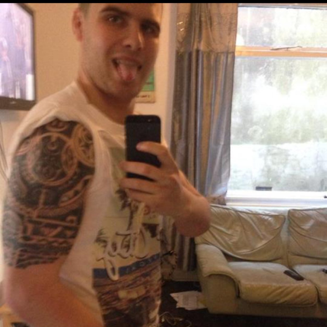 Mattparry93's profile picture. 