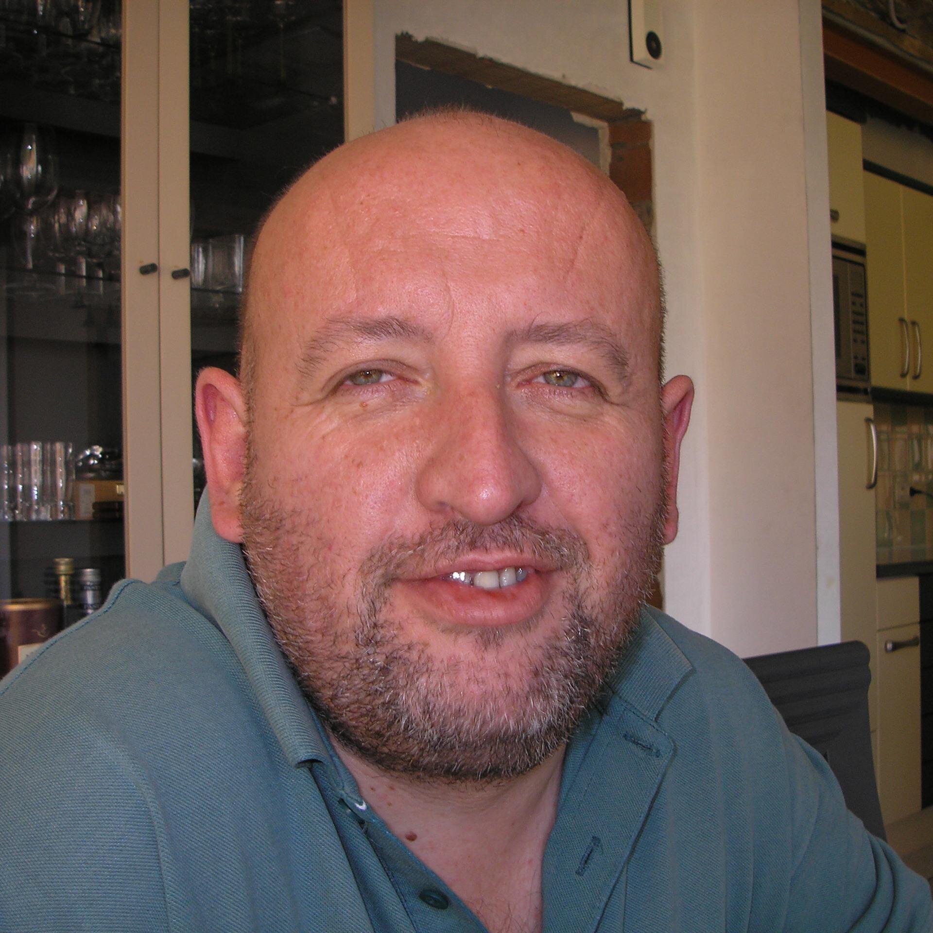 plovietje's profile picture. 