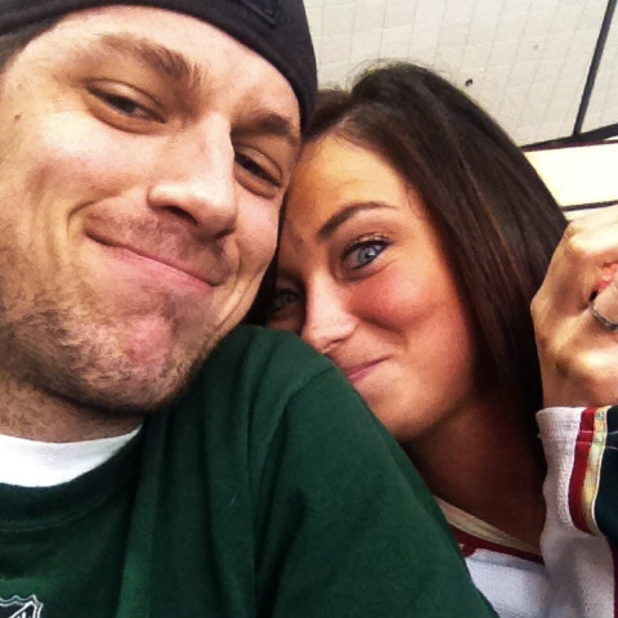 samhill627's profile picture. 