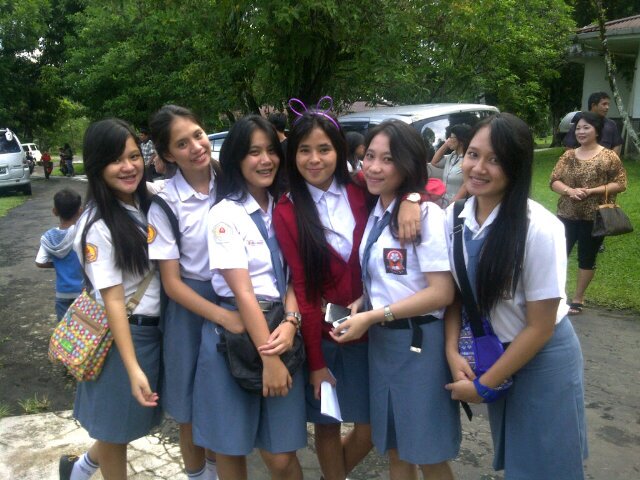 friendship , we are the best ;* SevenLadies#7L  @MirchellaDompas @VeidyKaurouw @BellaPendong @MillithyaMakalew @MwKatili @EunikeRumayar ♥♥