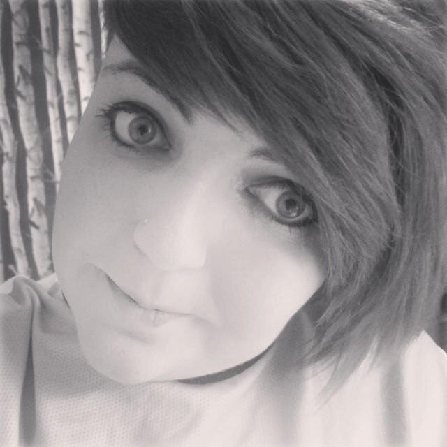 college student/ youtuber, food, rock, pop, punk music, manga, anime, animals especially bunnies and dogs _, easygoing, fun, humorous, rather short
