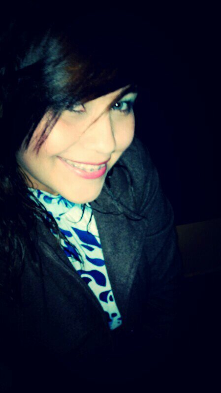 Enseña mas Tu Sonrisa y menos tu Cuerpo ;D