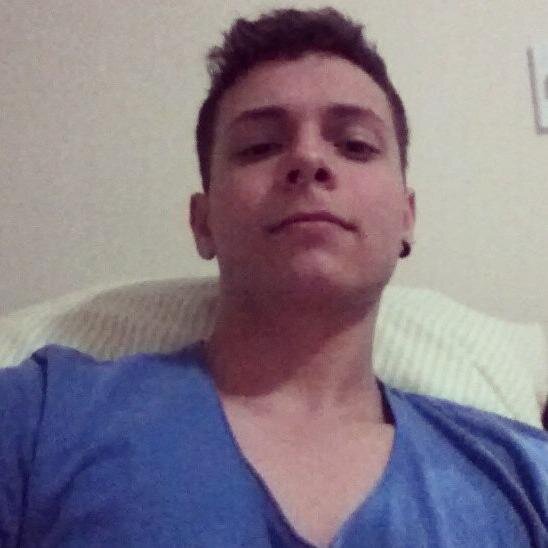 Prazer eu sou um cara cheio de defeitos