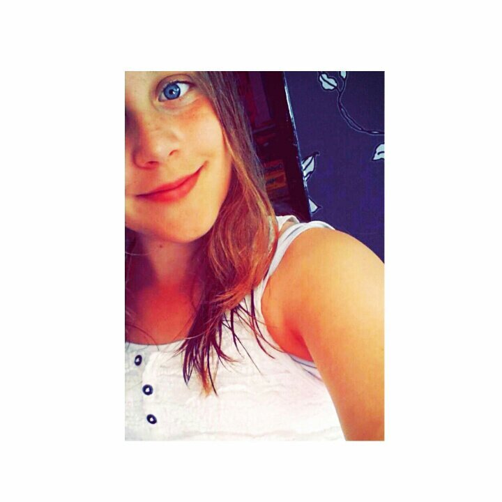 ik hou van hockey,me vriendinnen,voetbal,me familie,