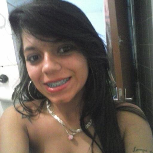 ㅤSempre vai ter alguém pra te julgar. Cabe a você se importar ou não. ! ;)ㅤ