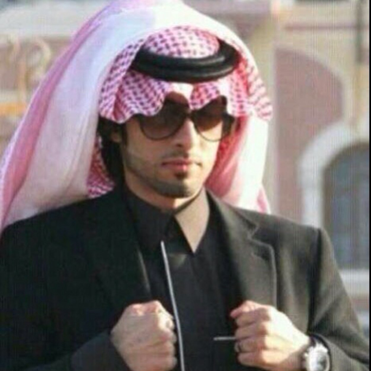 سبحآن الله وبحمـده .. سبحآن الله آلعظيـم ،