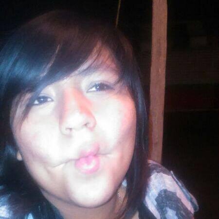 soy muy feliz  y loca por amar a one direction ellos me asen muy feliz  y llenan mi vida con sus canciones los amo a todos