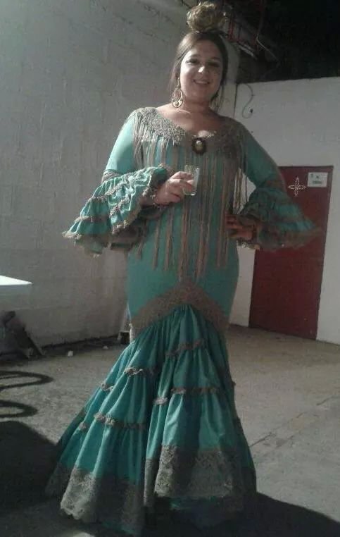 Tecnica en Topografia y Graduada en Ingeniera Civil. Sevillana, Setefillana y con sentimiento Linarense. Ser feliz como forma de vida