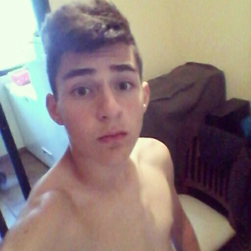 El reggae es mi vida, no me la intentes cambiar -futbol mi pasion 3- disfruto de la vida* mis amigos mi vida y mi GranFamilia