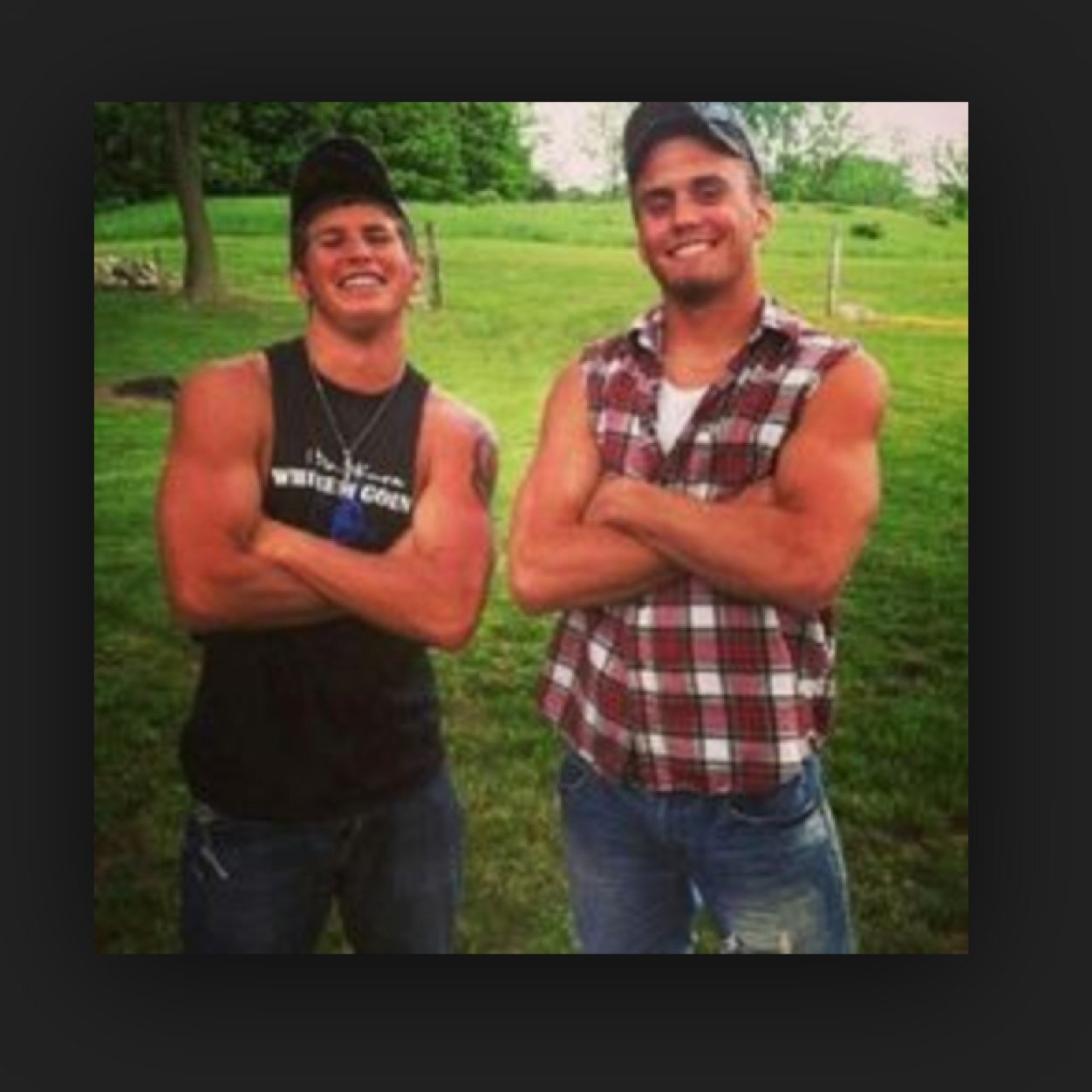 DallasHunter11's profile picture. Country boy