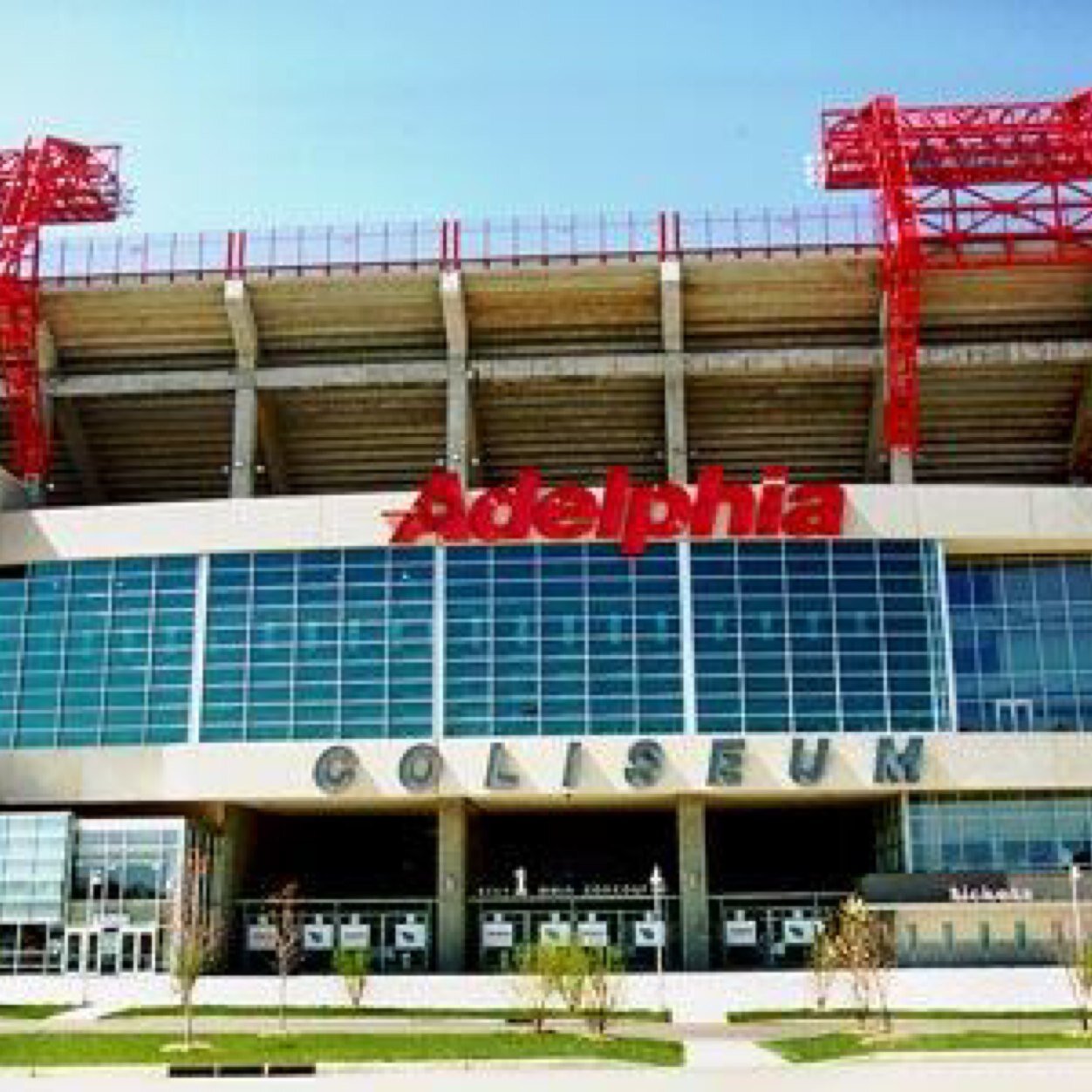 RealTitansTalk's profile picture. All your latest smack talk covering the Titans. Still reliving the glory days.