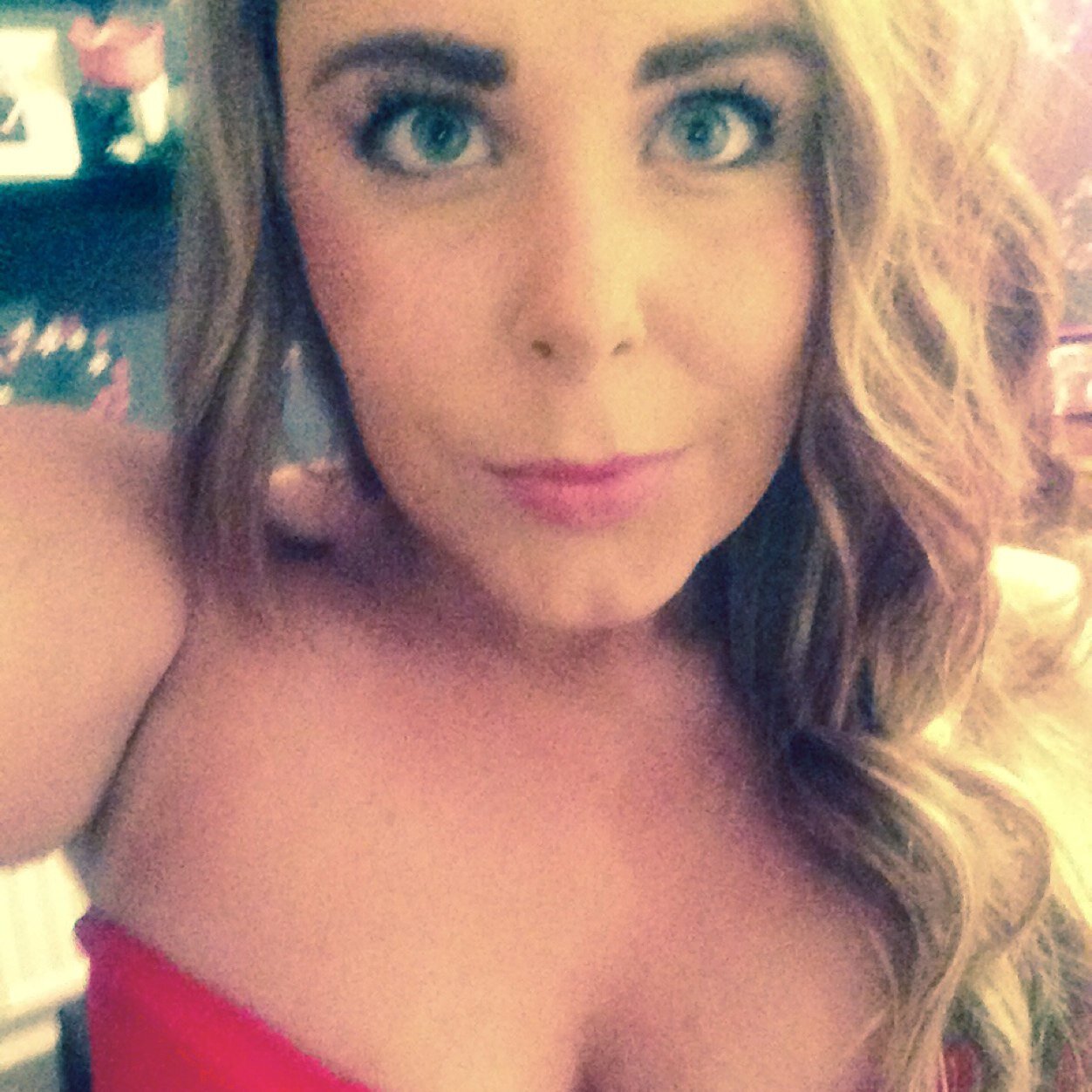 rholt1988's profile picture. 