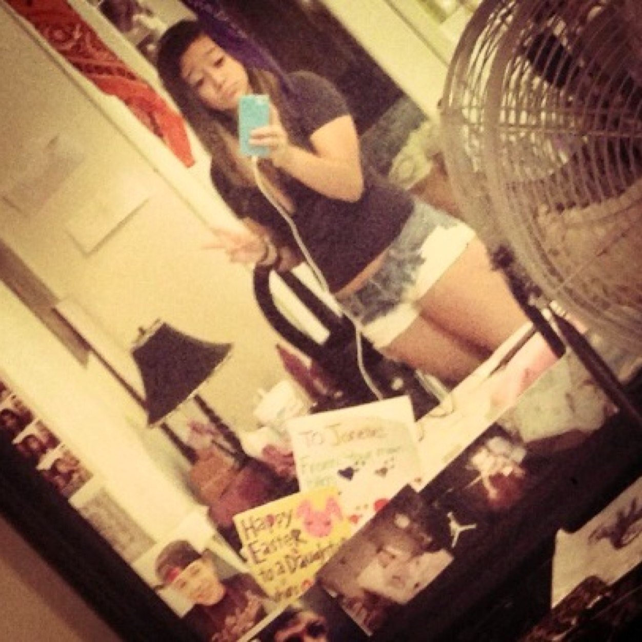 Hey. Im Macie. Kik:haleyhurrdoe. Pheed:macieedoee. Instagram:macieedoee