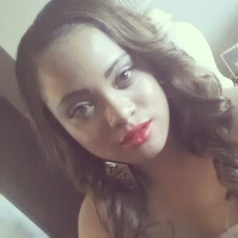 missriah93's profile picture. Love to have fun but there's always a Limit:) * love to sing:) * *Beejay Arnold*