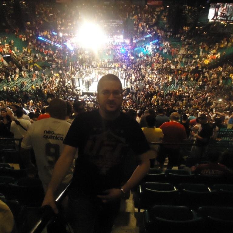 IT Infrastructure and Services consultant / HUGE sports fan / Illuminati prospect / World Champion