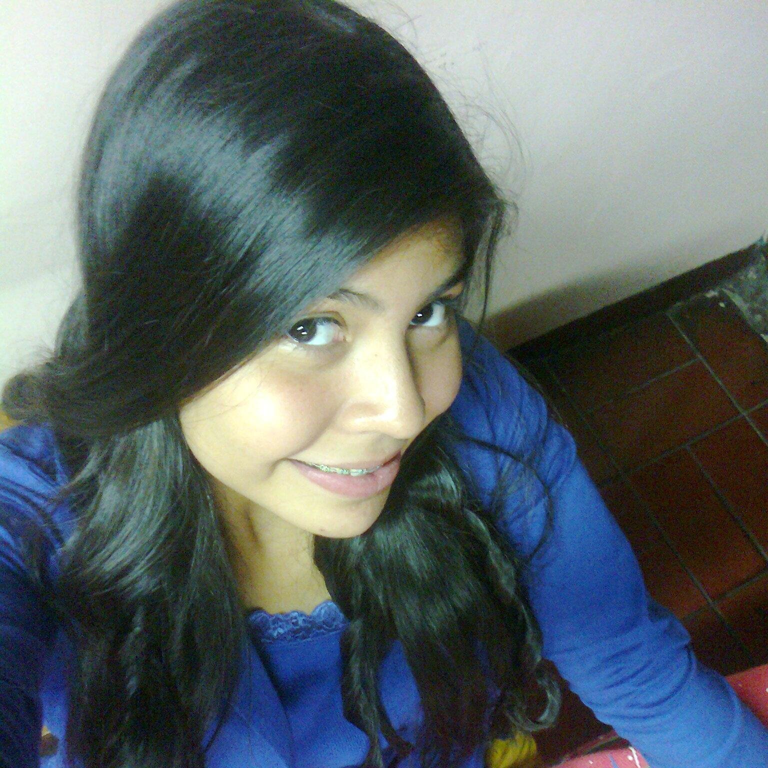 Estudiante de Comunicación Social #USM. Amo a Dios, la musica y la lectura!.