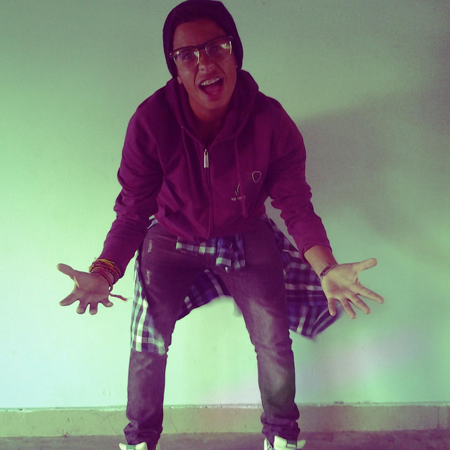 https://t.co/msWNRSnxsr meu facee ai add láa !