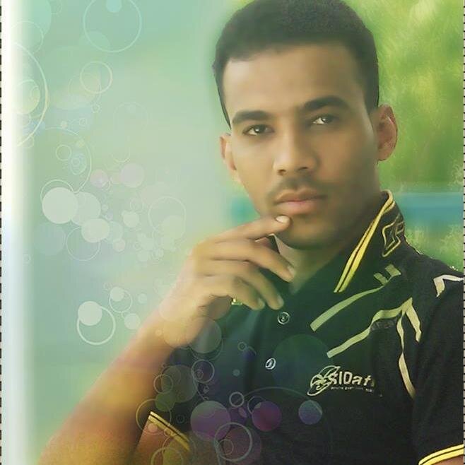 لٱ تُحًكم على ٱحد
منٌ موِقَفُ ، منٌ حًٱلة ، منٌ مشّهدُ منٌ ٱلخٌٱرجَ
فُقَدُ تُأتُيّ فُيّ وِقَتُ يّبّدُوِ فُيّۂ بّغّيّر مٱ يّكوِنٌ
فُتُظٌلمۂ وِتُخٌسًرۂ