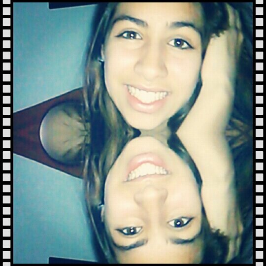 Instagram:mari_angeel.WatshApp:697663213. Soltera y entera;)  Vivo la vida loca con mis amigas. Ellas? las mejores, las mas locas, a las que mas quiero