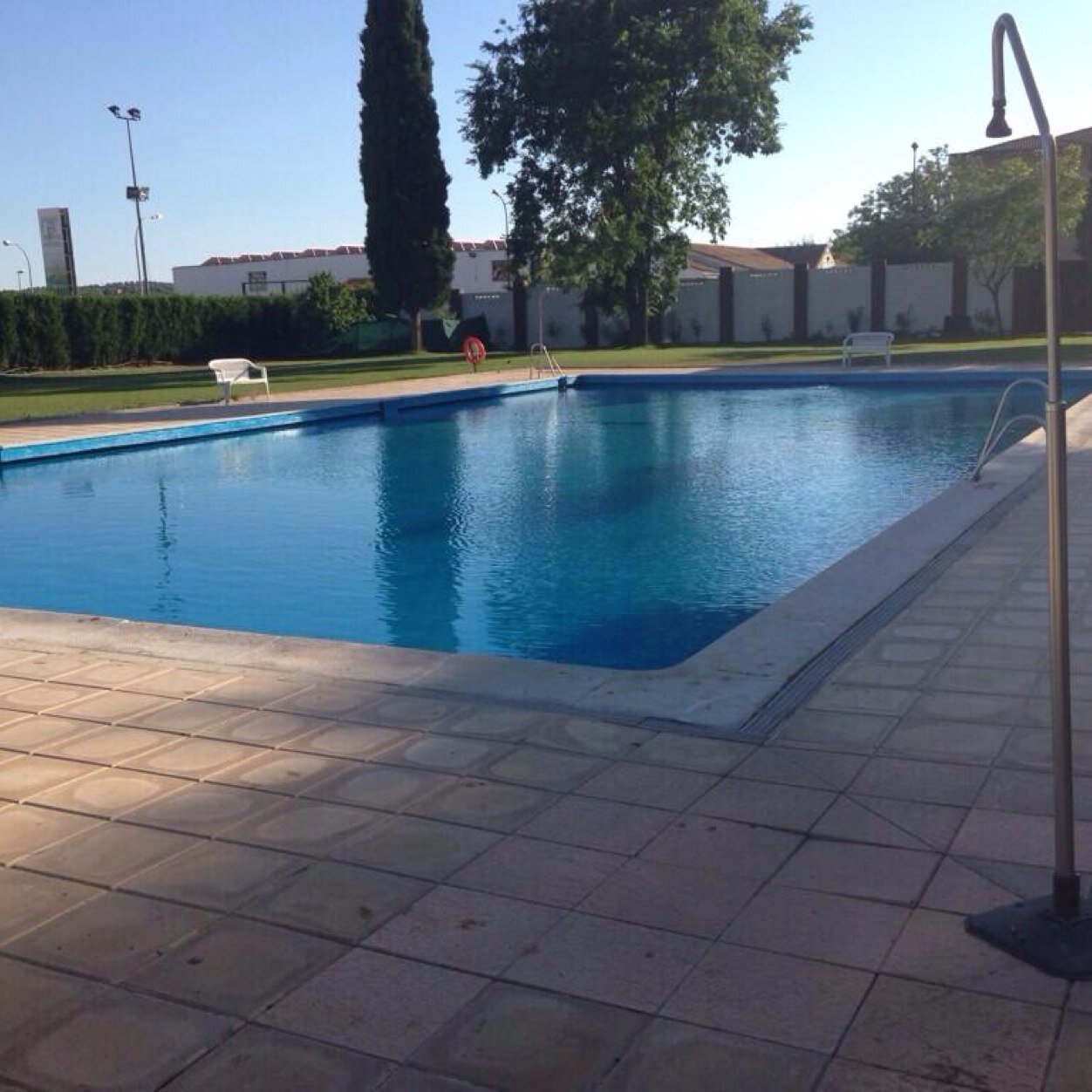 Twitter oficial de la Piscina Municipal de Bailen.