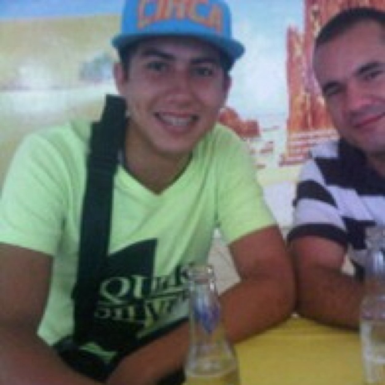 Apoyando a @rokolamusica 100% talento zuliano! Contactanos  a través de ManagerRokola@gmail.com