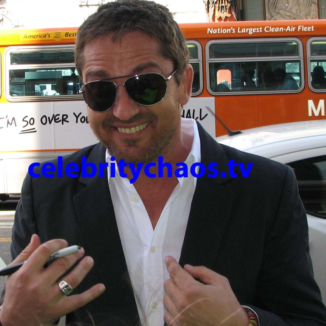 celebritychaos's profile picture. 