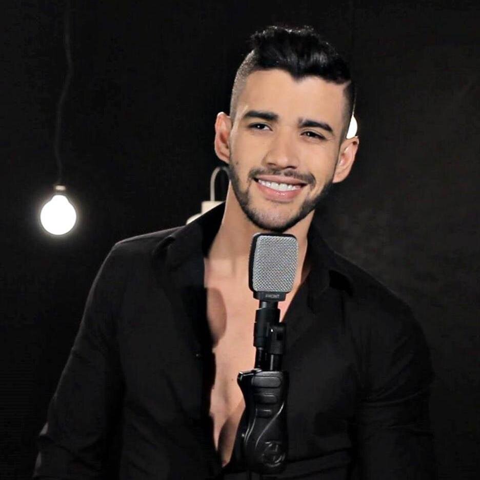 Você chegou sem dizer nada e tomou conta de mim @Gusttavo_Lima
Fã Club criado em: 10/03/2012.