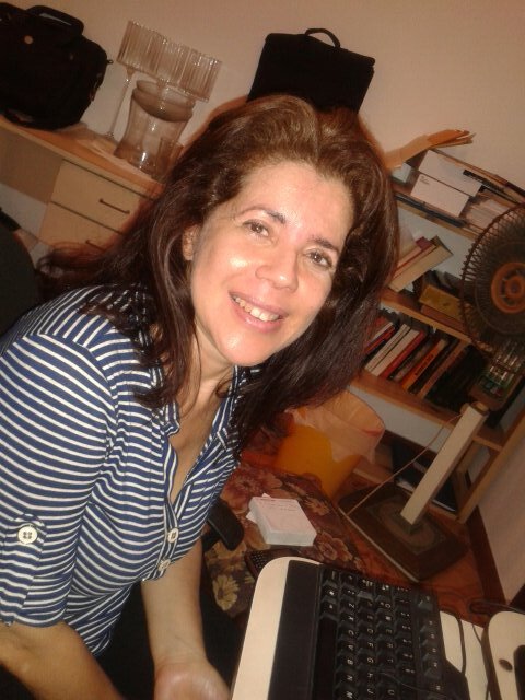 profesora universitaria. UC. Dra Barcelona España. investigadora. enfoque ontosemiotico enseñanza de la matemática.