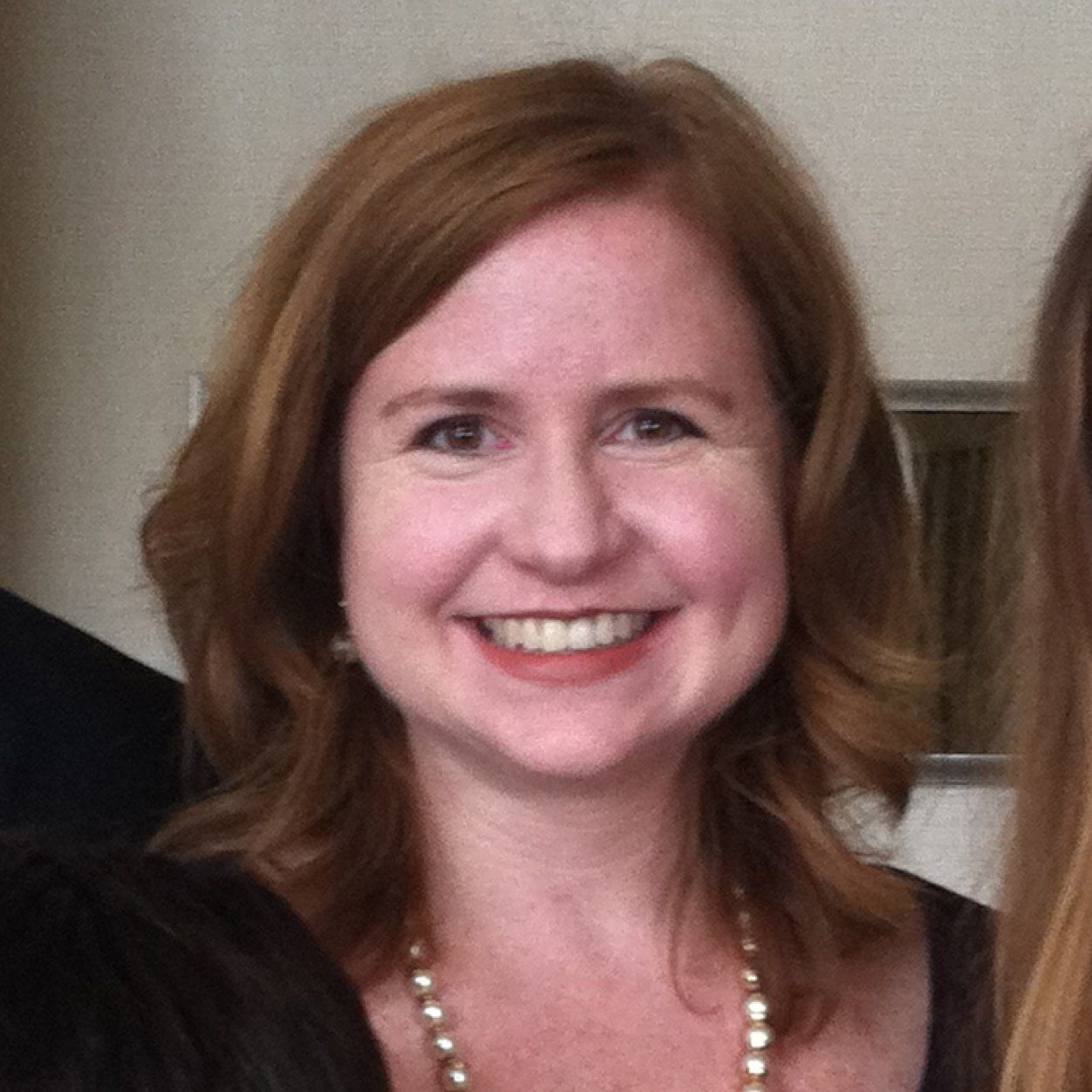 KarenEBRoot's profile picture. 