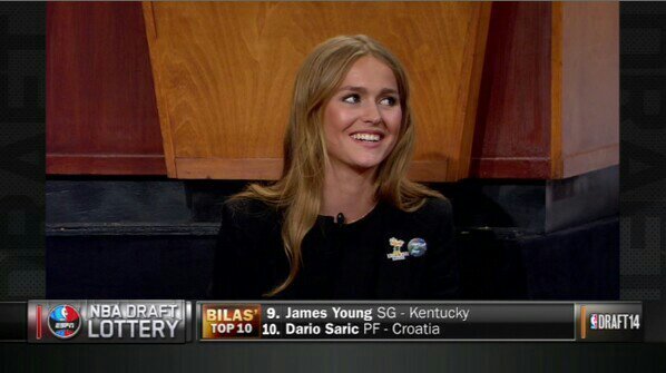 EdensMallory's profile picture. not affiliated with Mallory Edens * parody *