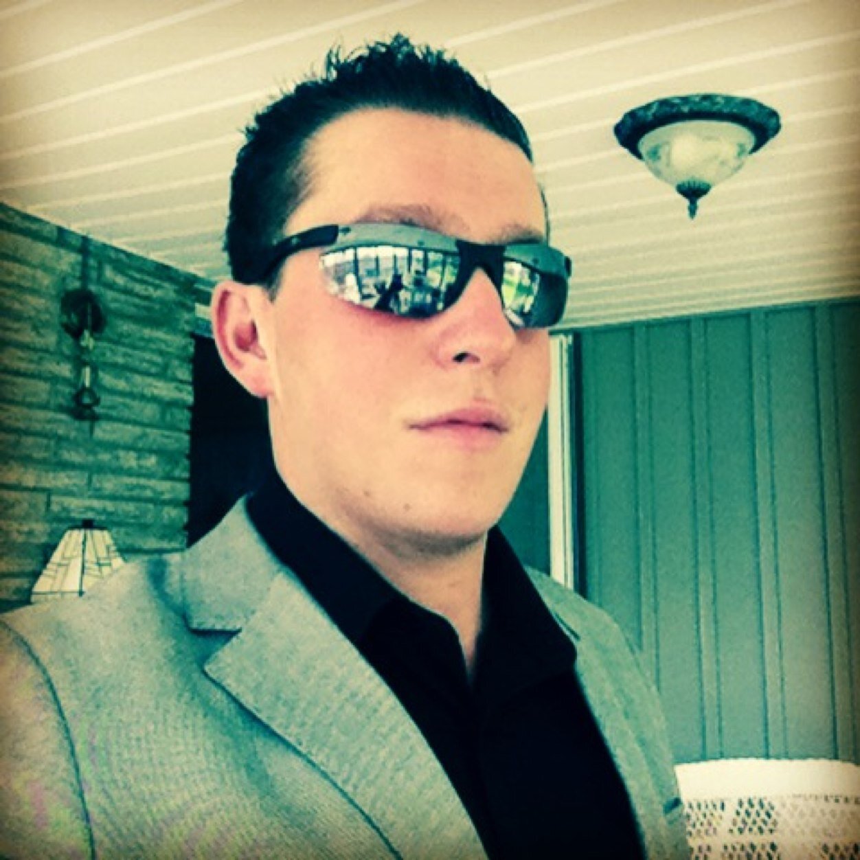 Tailgates Bar and Grill /Eagle Niagara / Ross H Morgan / My Place Bar And Grill