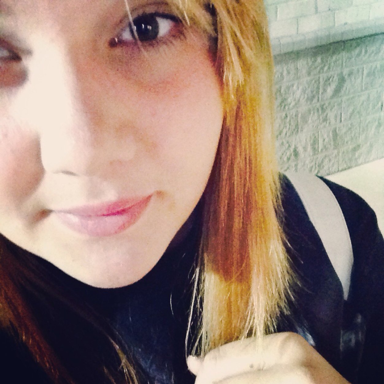 WoW_FTW's profile picture. Essential Things In Life : 1) Jesus! 2) Family & Friends 3) The Atlanta Braves ⚾️ 4) Music 5) Food ...and that's about it. :3