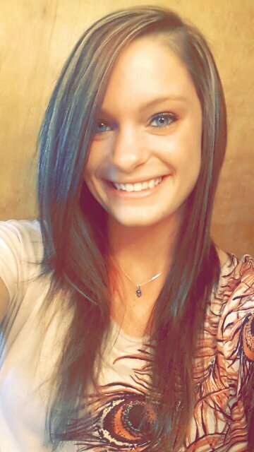 erinallenk89's profile picture. 