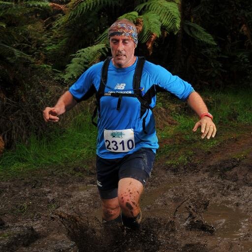 Father, twin, passionate kiwi, ex RNZAF, currently sales and marketing in the IT industry.