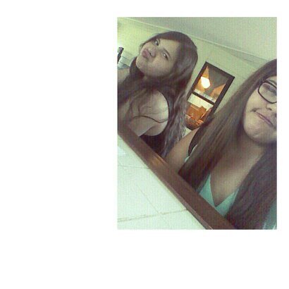 yakzari's profile picture. 