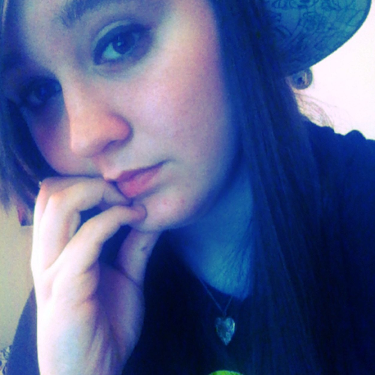 I dont use this account but I use this one @Typical_Hana243 please follow