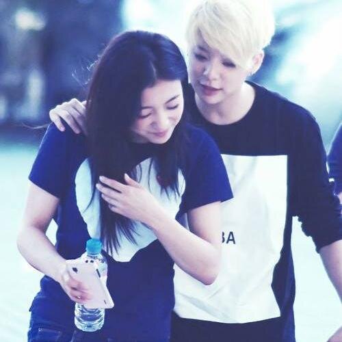 Roleplay of Luna F(X)| 93L|Friendly| Moody| Be good person
#100BS