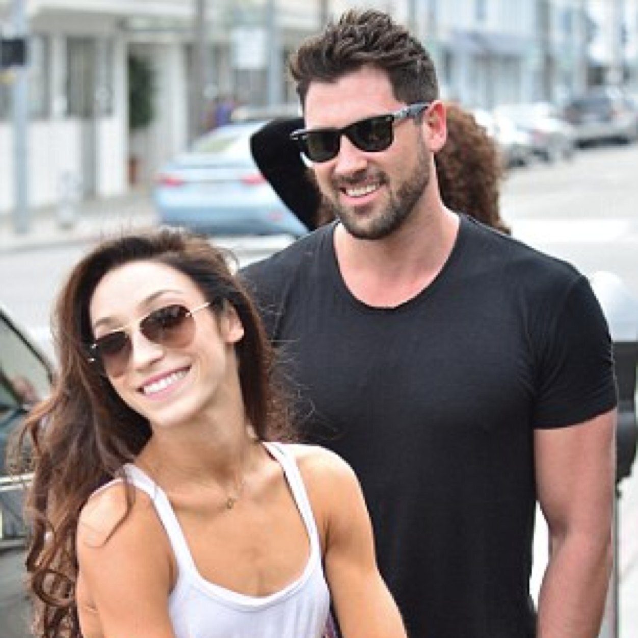 please join me for season 17 of DWTS. Vote Val and Elizabeth Berkley! :) I am not Val or Elizabeth, just a fan!!!