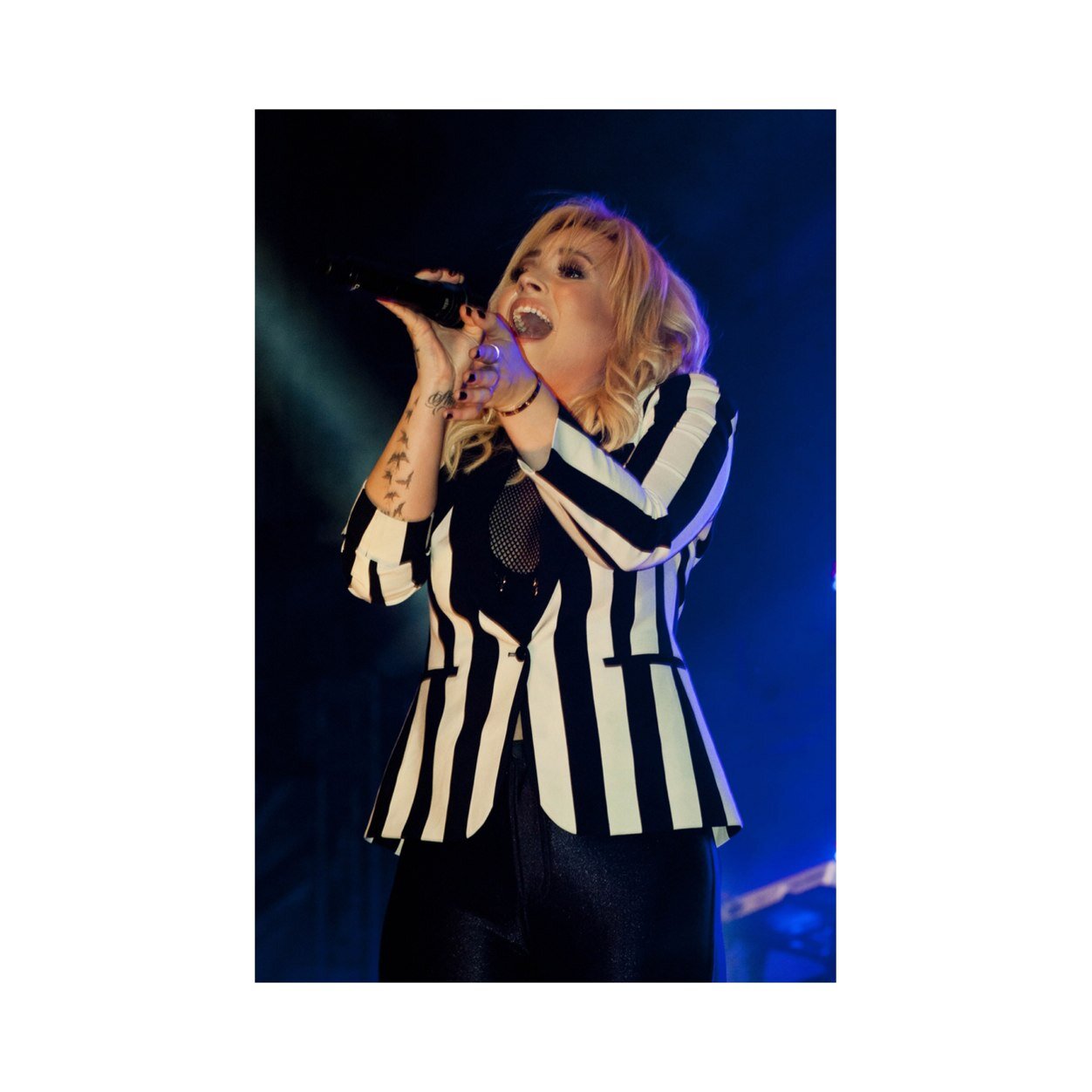 Saved//free follow from @lonnijae love you xoxo